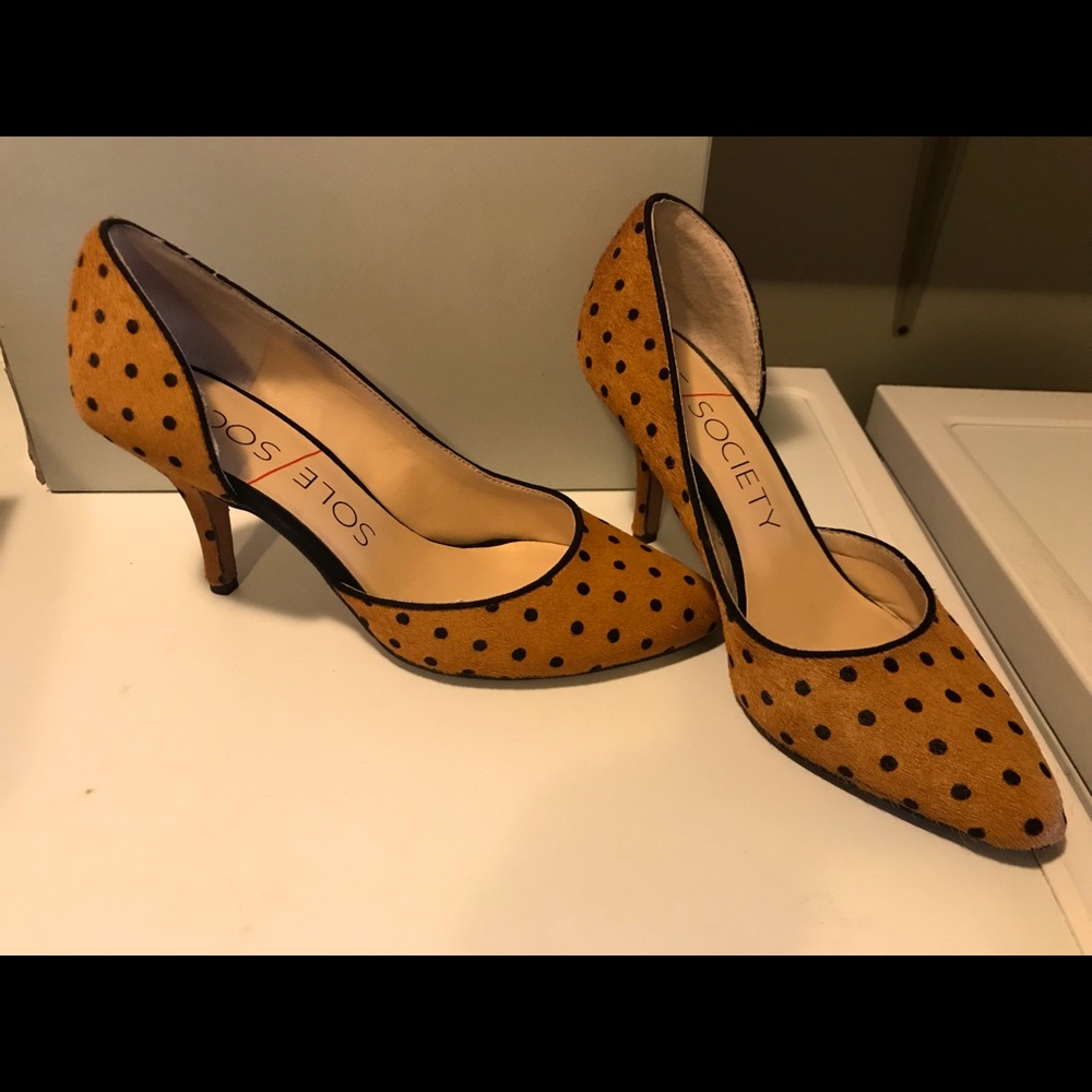 Sole Society Sao-Paulo Pumps, Size 7M, Acorn/Black